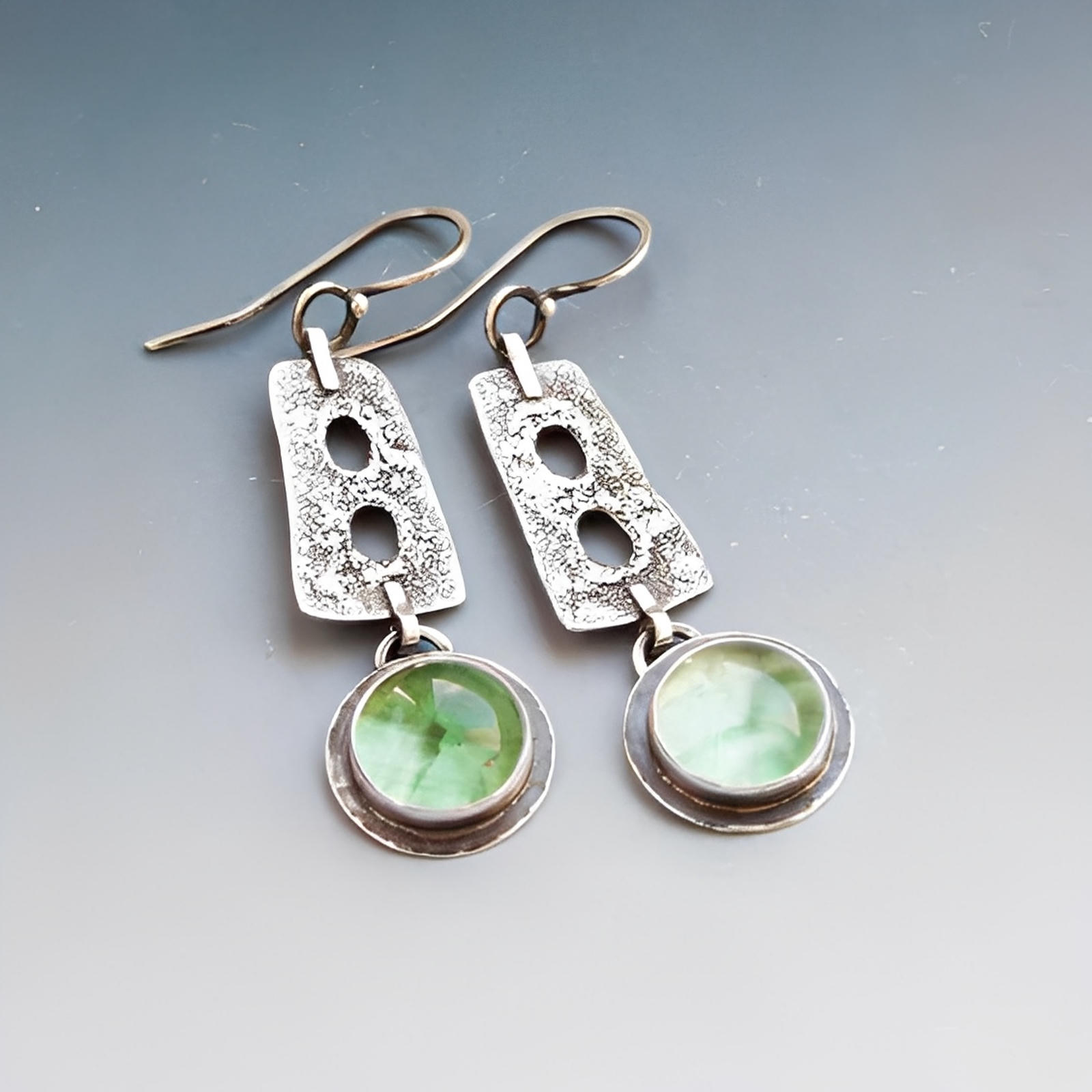 Vintage Green Rounded Crystal